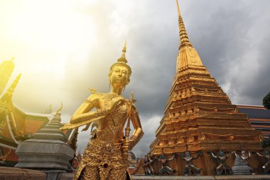 Tay melek heykeli bangkok grand Palace