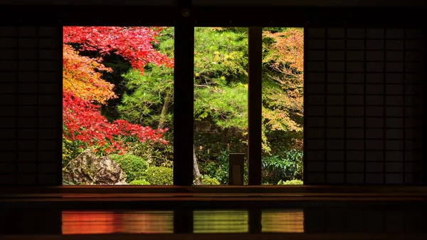 Jesienne kolory w Nanzen-ji, Kyoto — Zdjęcie stockowe