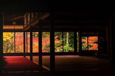 Kyoto, Tenju bir sonbahar tapınakta