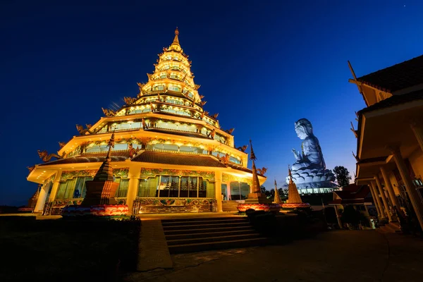 Ναός στο σούρουπο, Τσιάνγκ Ράι — Φωτογραφία Αρχείου