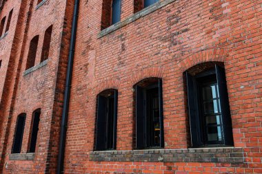 kırmızı tuğla ambar Yokohama