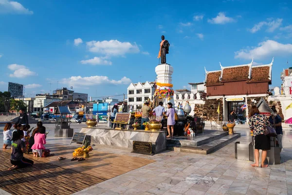 Estatua de Thao Suranaree o Ya Mo — Foto de Stock