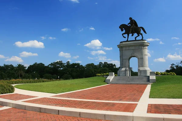 Sam Houston szobor a parkban, Texas — Stock Fotó