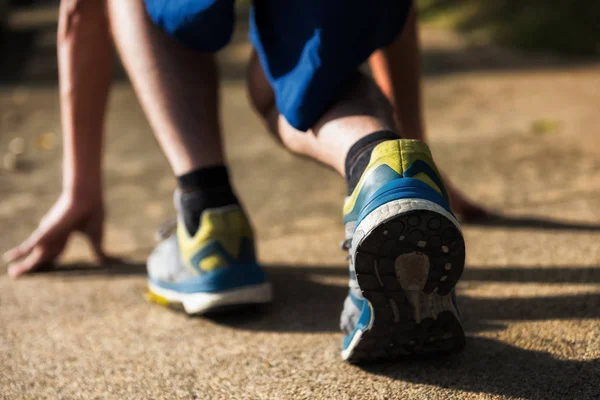 Correr para perder peso en el parque — Foto de Stock