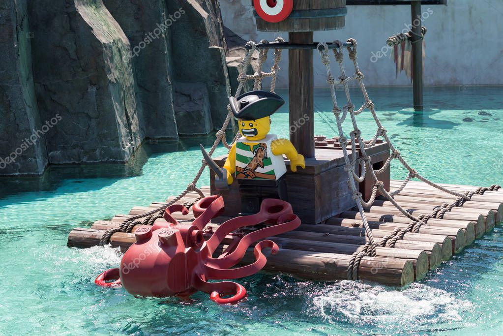 Lego pirata e polpo in Giappone legoland — Foto Editoriale Stock