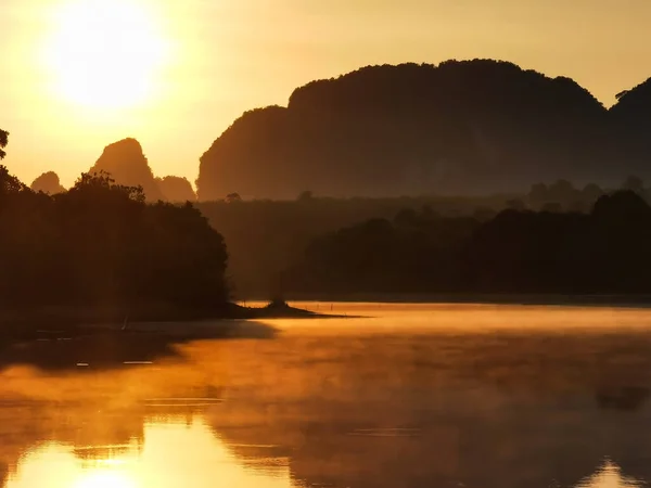 Natural Silhouette View Beautiful Limestone Mountains Mist Water Pond Sunrise — Stock Photo, Image