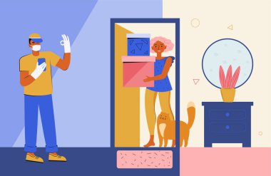 Eve güvenli bir teslimat. Koruyucu tıbbi maskeli ve eldivenli bir kurye içinde bir dairenin, evin kapısına sipariş olan bir kutu getiriyor. Güvenli mesafede. Karantina sırasında online alımlar