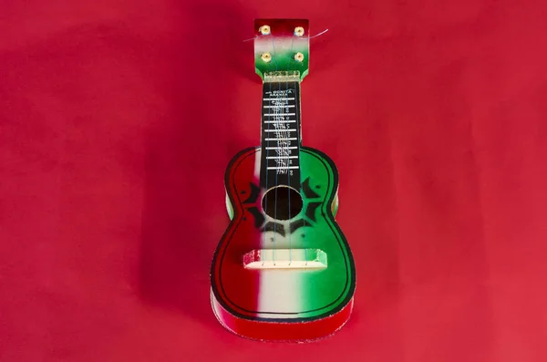 Guitarra de brinquedo mexicana — Fotografia de Stock