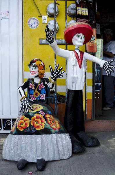 Oaxaca Oaxaca Meksyk Października 2017 Czaszki Ubrany Tradycyjnych Ubrania Regionu — Zdjęcie stockowe