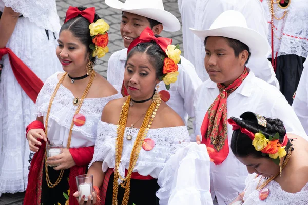 Xalapa Veracruz Mexico Novembro 2019 Jovens Dançarinos Vestidos Com Roupas — Fotografia de Stock