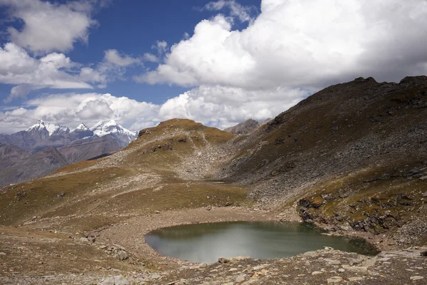 Lago Brighu en Himachal Pradesh (India ) — Foto de Stock