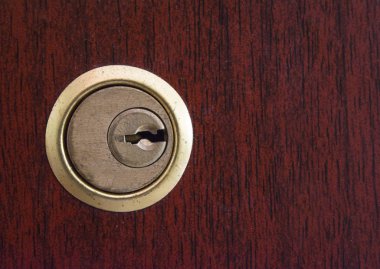 eski rustik kapı kilidi