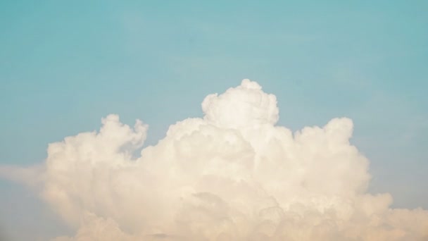 Timelapse Ruchomych Chmur Błękitne Niebo — Wideo stockowe