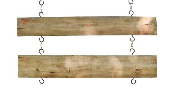 白色背景的链子上挂着空的木制标志 — 图库照片