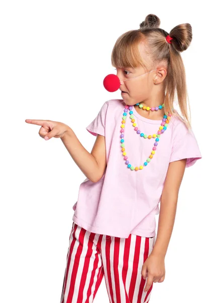 Liten flicka med clown näsa — Stockfoto