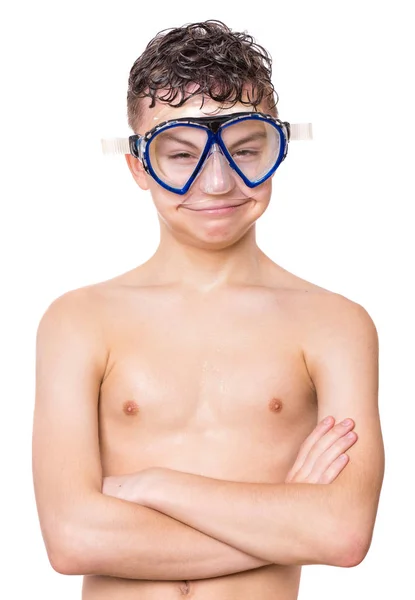Adolescente menino vestindo máscara — Fotografia de Stock