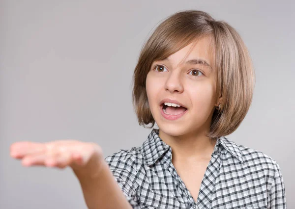 Portret van meisje — Stockfoto