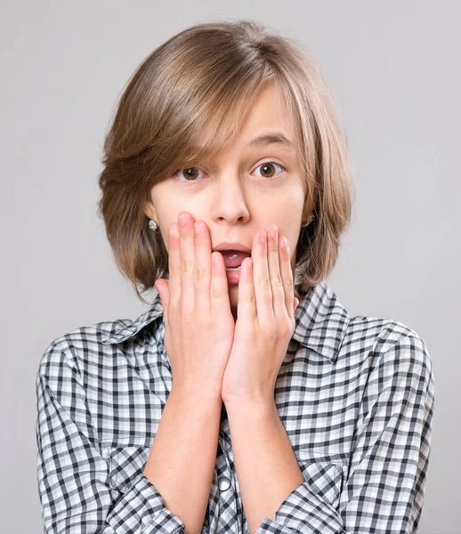 Retrato de menina — Fotografia de Stock