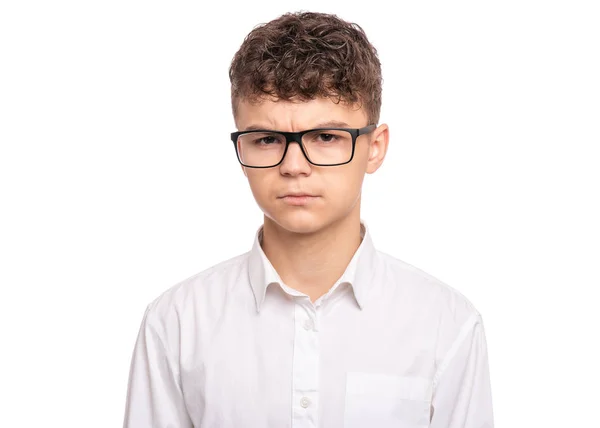 Adolescente chico en blanco — Foto de Stock