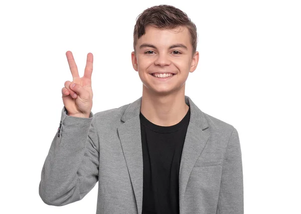 Teenager im Anzug — Stockfoto