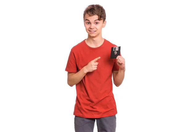 Portret Van Een Verwarde Tiener Met Een Oude Floppy Disk — Stockfoto
