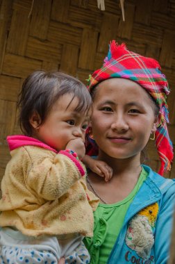 Hmong kadın