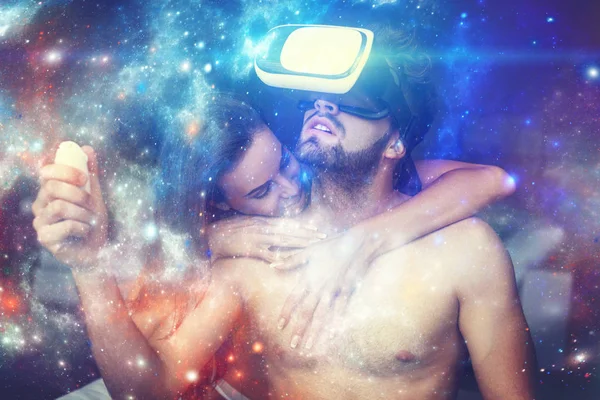 Homem em óculos VR abrindo universo mágico de fantasia com a menina — Fotografia de Stock