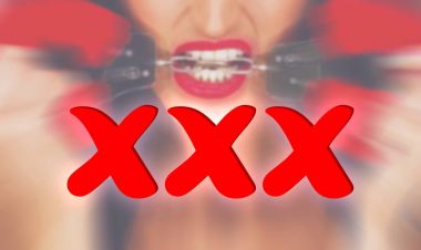 Kırmızı dudaklar ısırık kelepçe afiş, word xxx seksi kadın