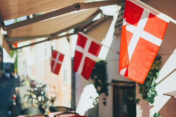Крупним планом данський прапор, Копенгаген — стокове фото