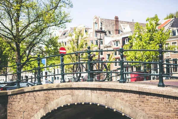 Вид на Амстердамские каналы — стоковое фото