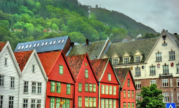Widok na słynnej dzielnicy Bryggen w Bergen - Norwegia — Zdjęcie stockowe