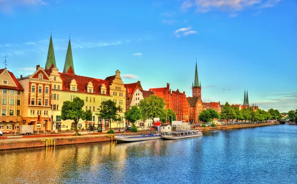 De rivier de Trave in Lübeck - Duitsland — Stockfoto