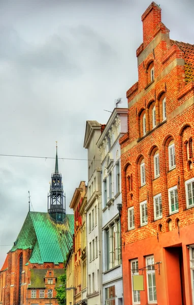 Budynki w stare miasto Lubeka - Niemcy — Zdjęcie stockowe