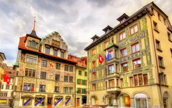 Lucerne - İsviçre tarihi merkezinde binalar — Stok fotoğraf