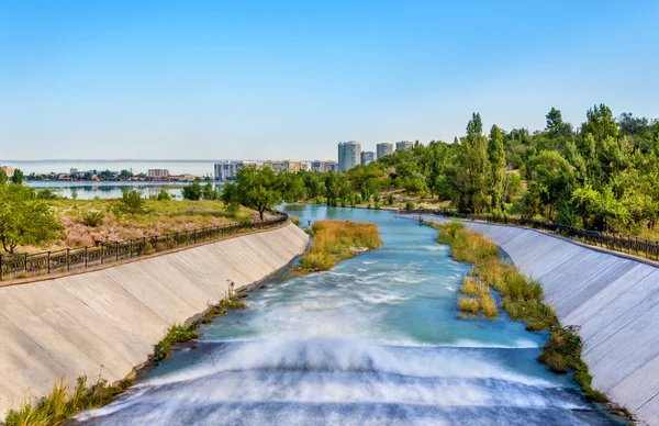 Bolshaya Almatinka river in Almaty - Kazakhstan — Stock Photo, Image