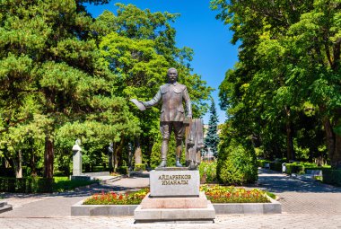 Bişkek, Kırgızistan Imanaly Aidarbekov heykeli