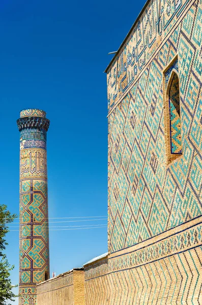 Weergave van Bibi-Khanym moskee in Samarkand - Oezbekistan — Stockfoto