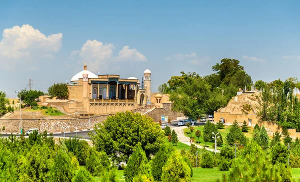 Hazrat Khizr Mosque in Samarkand, Uzbekistan — Stock Image Hazrat Khizr Mosque in Samarkand, Uzbekistan Royalty Free Stock Photos