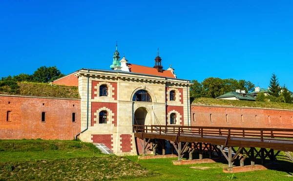 Das Szczebrzeska-Tor der Befestigungsanlagen in zamosc, Polen — Stockfoto