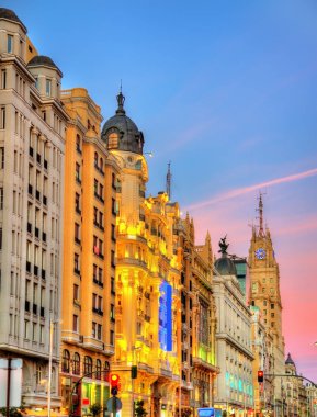 Gran Via akşamları - Madrid, İspanya