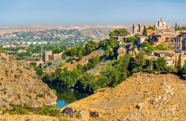 Klasztor San Juan de los Reyes w Toledo - Hiszpania — Zdjęcie stockowe