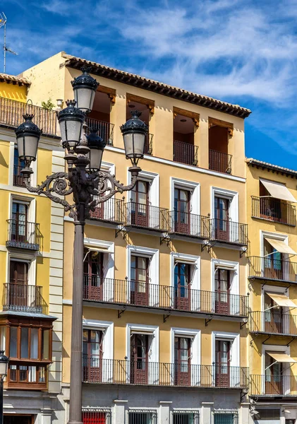 Traditionele gebouwen in Toledo - Spanje — Stockfoto