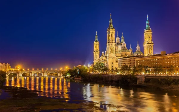 The Cathedral-Basilica of Nuestra Senora del Pilar in Saragoza - Spain — стоковое фото