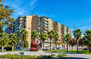 Konut: Zaragoza - İspanya