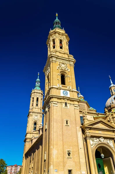 Basílica Nuestra Señora del Pilar en Zaragoza, España —  Fotos de Stock