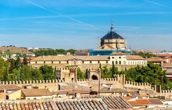 Görünüm Tavera Hastanesi'nde Toledo, İspanya — Stok fotoğraf