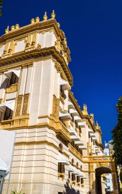 Diputacion il de Alicante, İspanya bir kamu kuruluşu