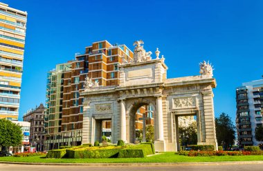 Puerta del Mar, a gate in Valencia, Spain