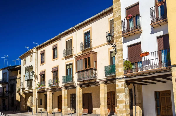 Gebouwen in de oude binnenstad van Ubeda, Spanje — Stockfoto