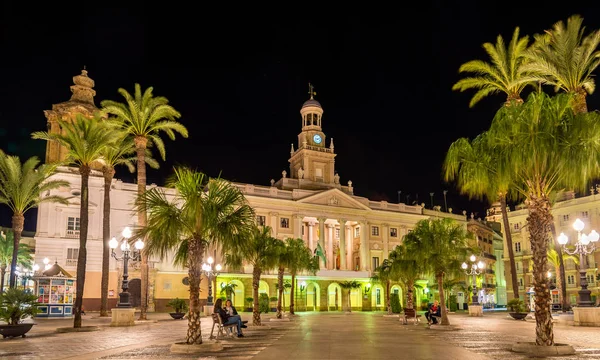 Cadiz, İspanya belediye binasının görünümü — Stok fotoğraf